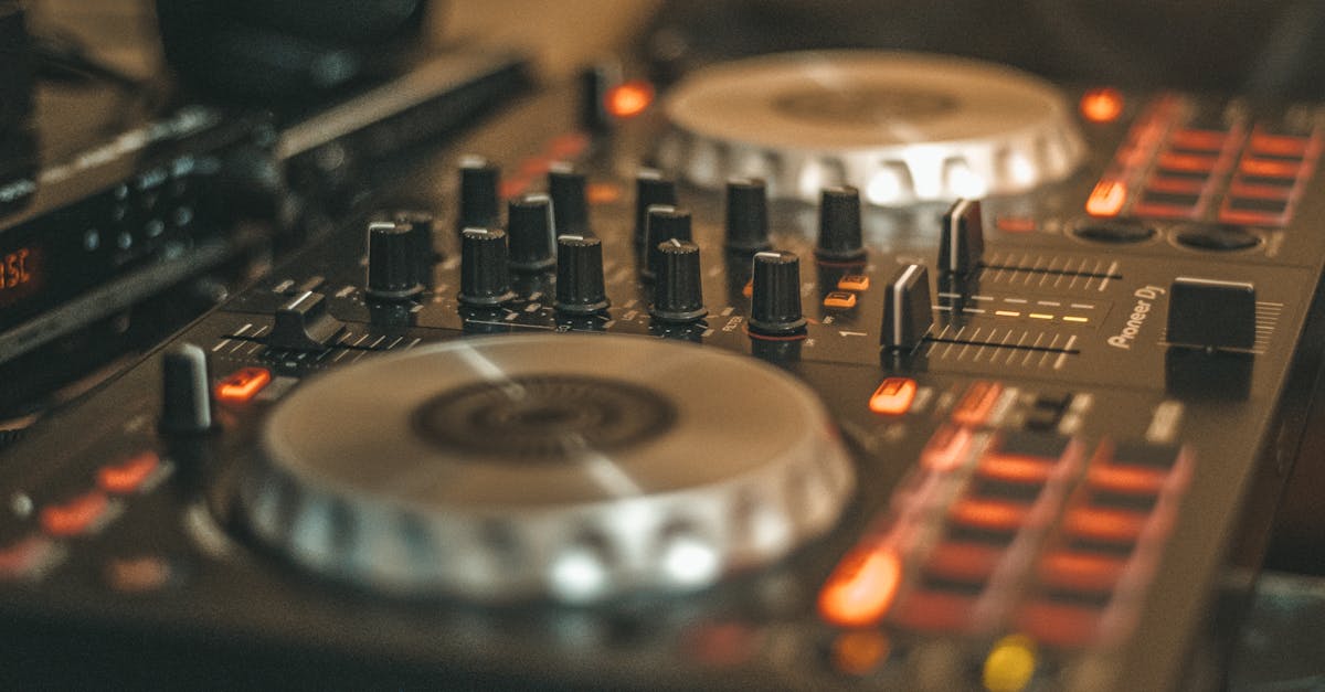 découvrez l'ent 77, l'espace numérique de travail dédié aux élèves, parents et enseignants de seine-et-marne, pour accéder facilement aux ressources pédagogiques, notes et communications scolaires.