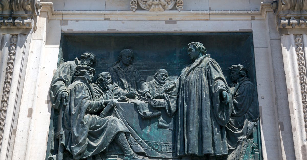 découvrez tout ce qu'il faut savoir sur les dettes publiques : définition, enjeux économiques, impact sur la société et les finances de l'état. comprenez comment elles sont gérées et quelles sont leurs conséquences.